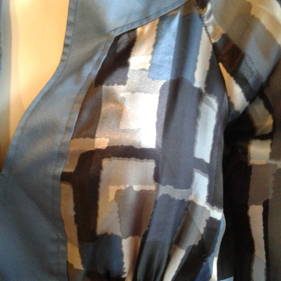 BCBGGirls Blue & Black empire waist dress - Picture 2 of 8